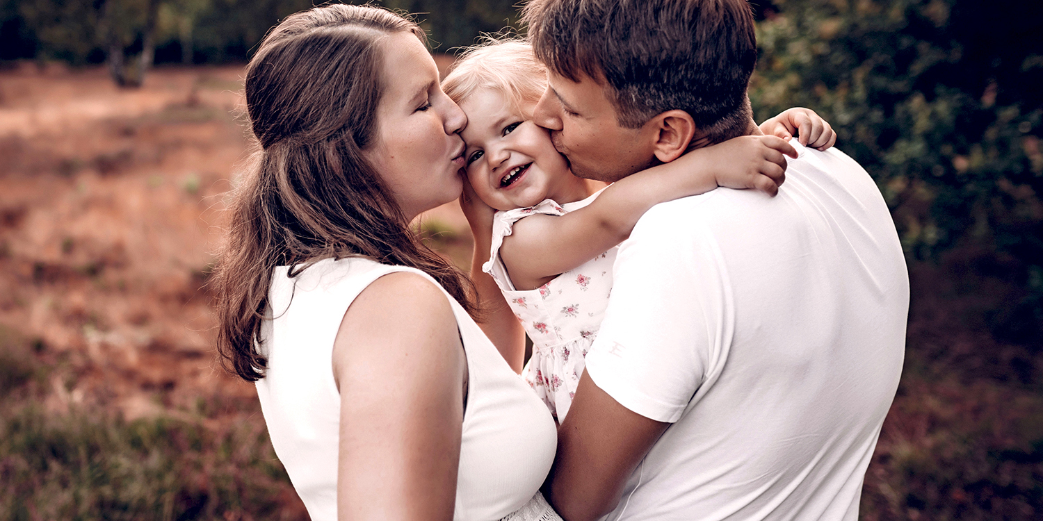 babybauchfotoshooting-schwangerschaft-fotoshooting-rietberg-gütersloh-rhedawiedenbrück-lippstadt-slide3